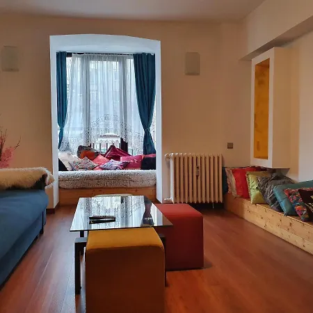 Lejlighed Pedestrian Old Town 3 Bedrooms By Orchid Garden