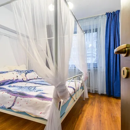 Pedestrian Old Town 3 Bedrooms By Orchid Garden Lejlighed Bukarest