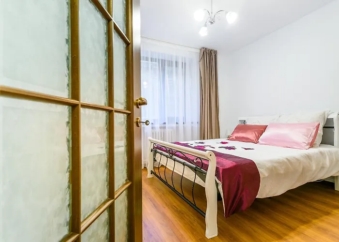 Pedestrian Old Town 3 Bedrooms By Orchid Garden